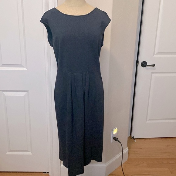 NWT Armani Midi Dress Womens 10 work office Preppy classic Made in Italy viscose - Picture 2 of 16